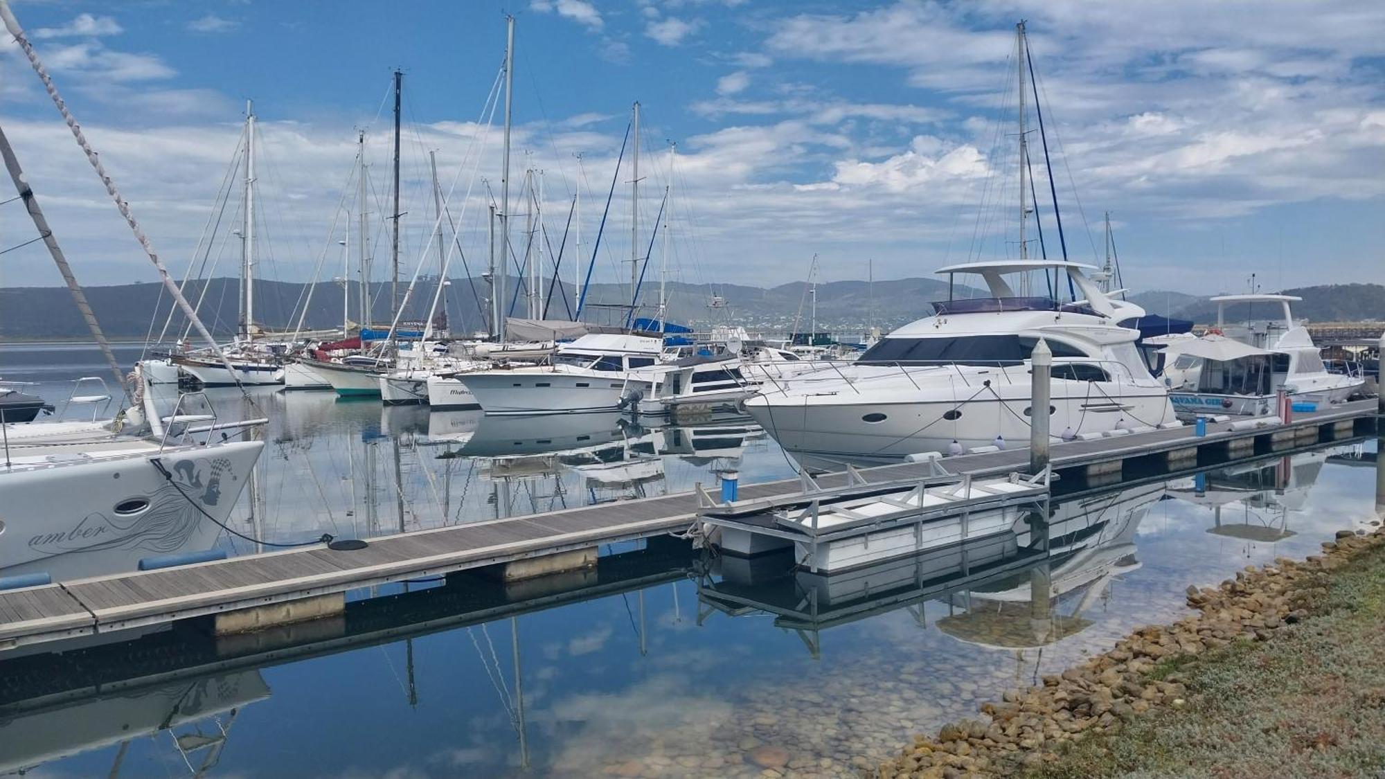 Knysna Private Estate Lagoon - Garden Apartments- Secure Estate Экстерьер фото