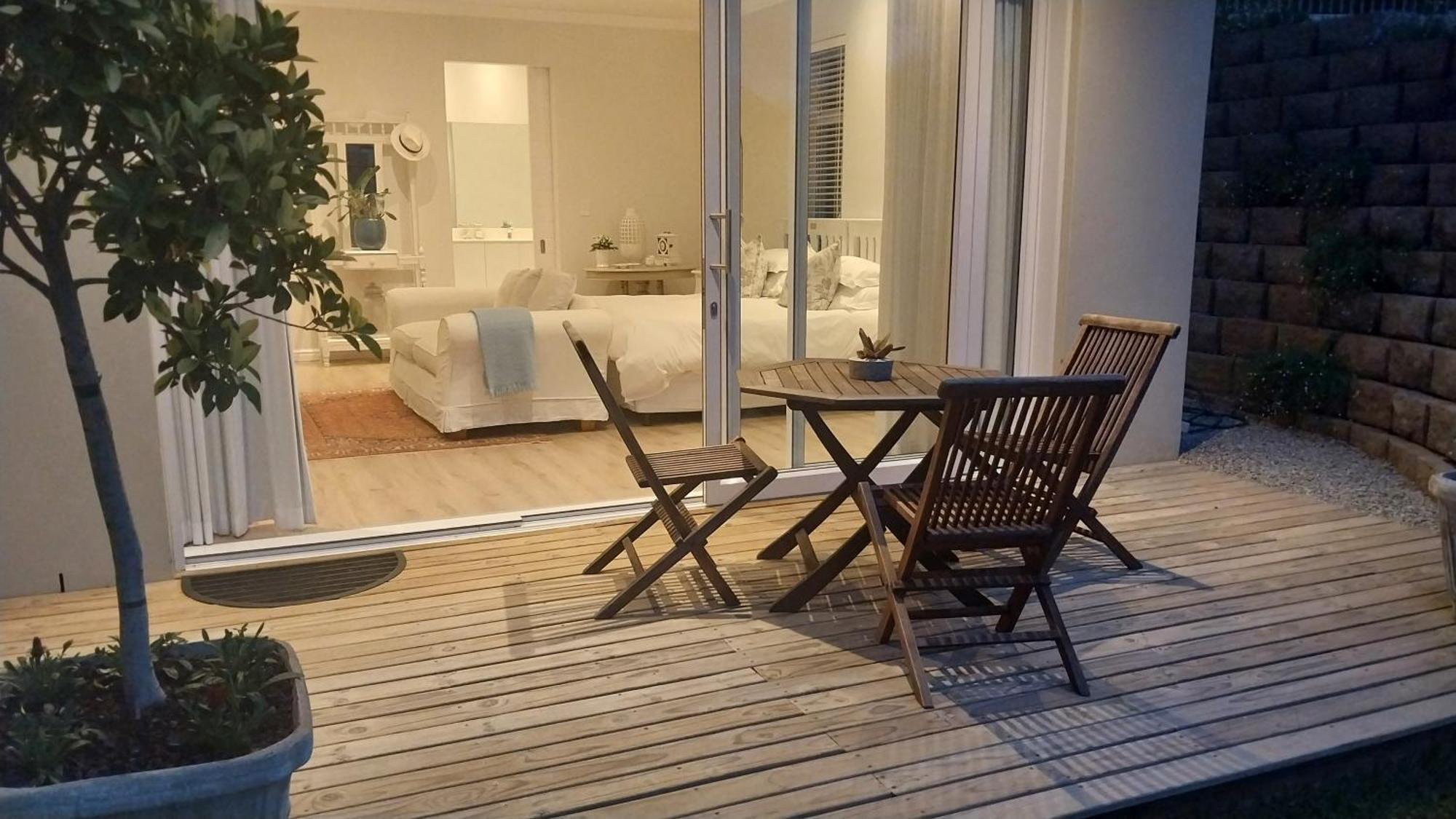 Knysna Private Estate Lagoon - Garden Apartments- Secure Estate Номер фото